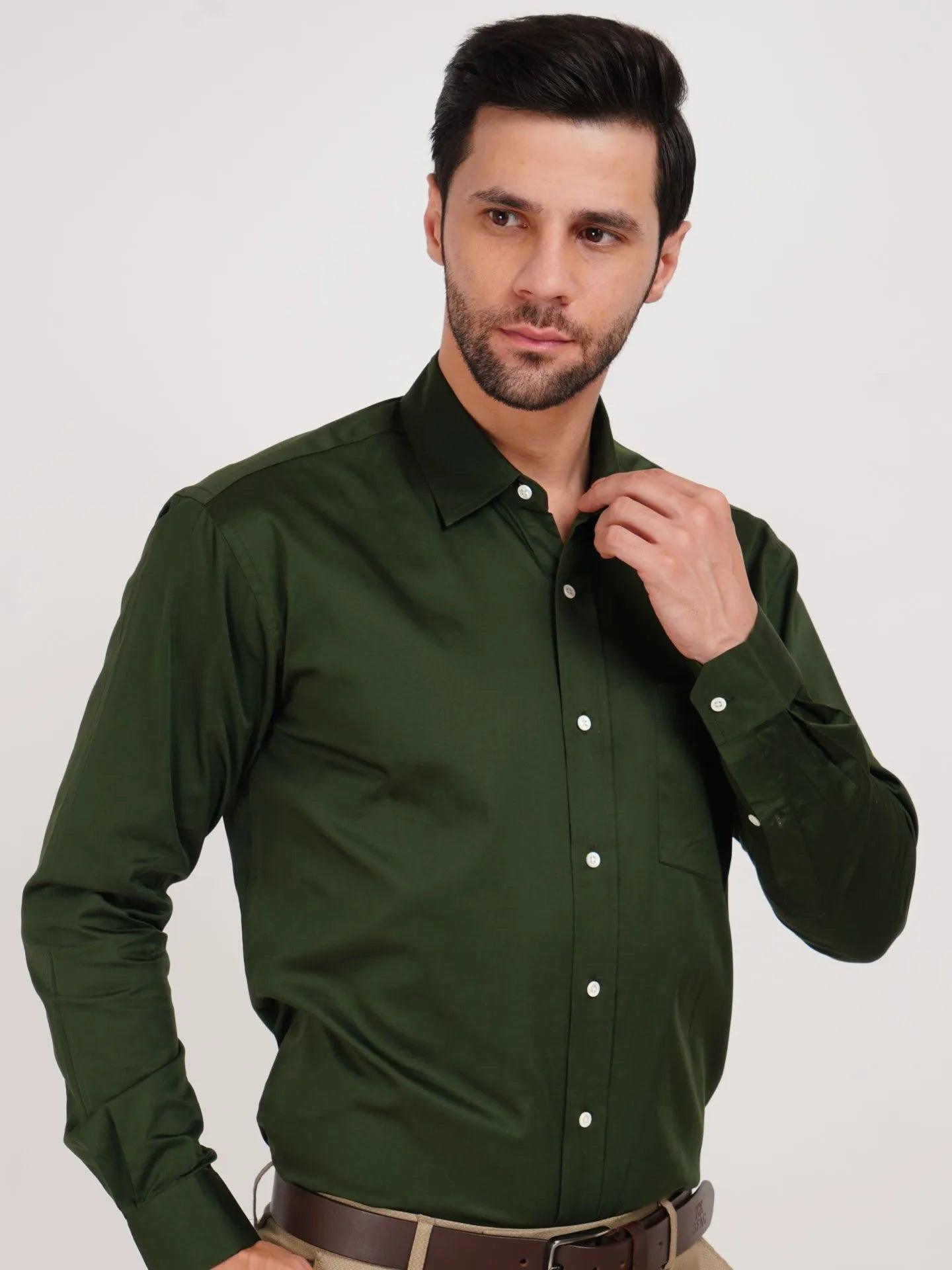 Kollarz and Kreazez Dark Olive Green Shirt is an ultimate choice for all professionals. Display of authority and power with elegance and style while comfortable from inside, this dark green men shirt does its job very well.